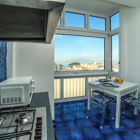 Camy House - De Vivo Realty Apartment