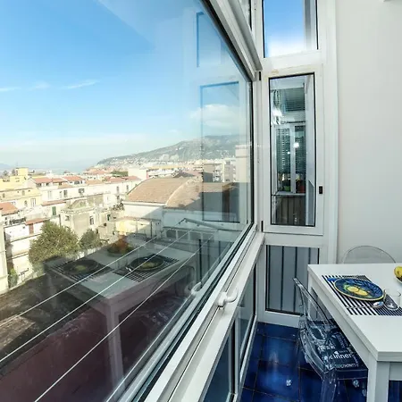 Camy House - De Vivo Realty Apartment Sorrento
