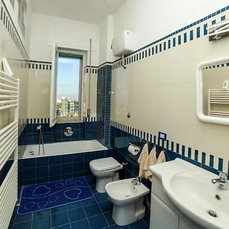 Camy House - De Vivo Realty 아파트