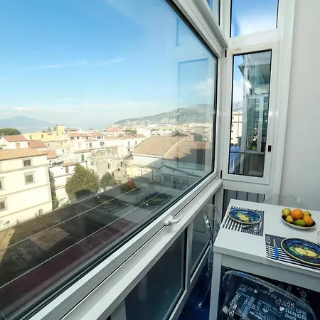 Camy House - De Vivo Realty * Sorrento