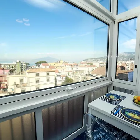 Camy House - De Vivo Realty Apartment *