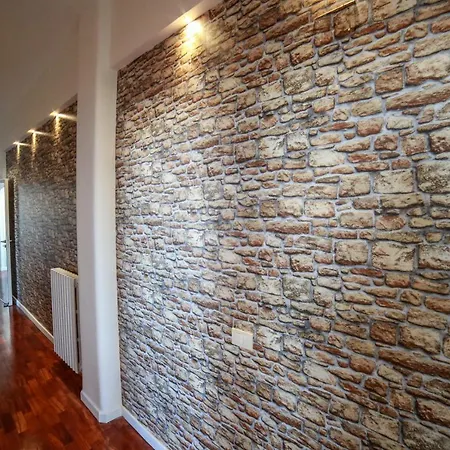 Apartment Camy House - De Vivo Realty *